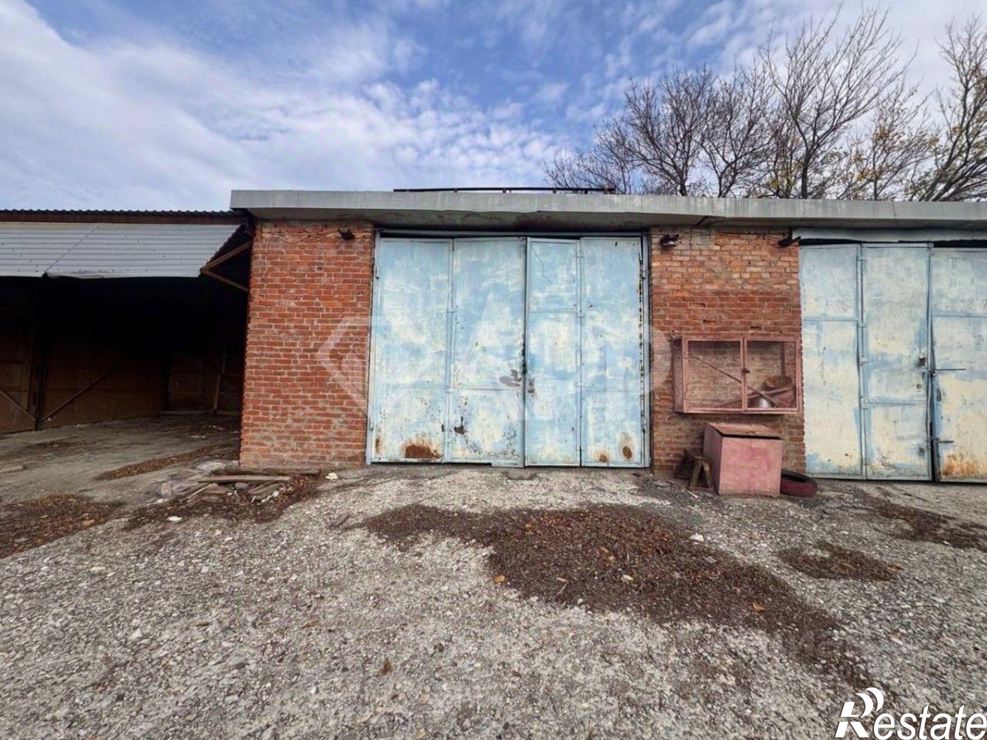 Сдать складское помещение за 30 001 рублей на Геленджикский проспект, 356