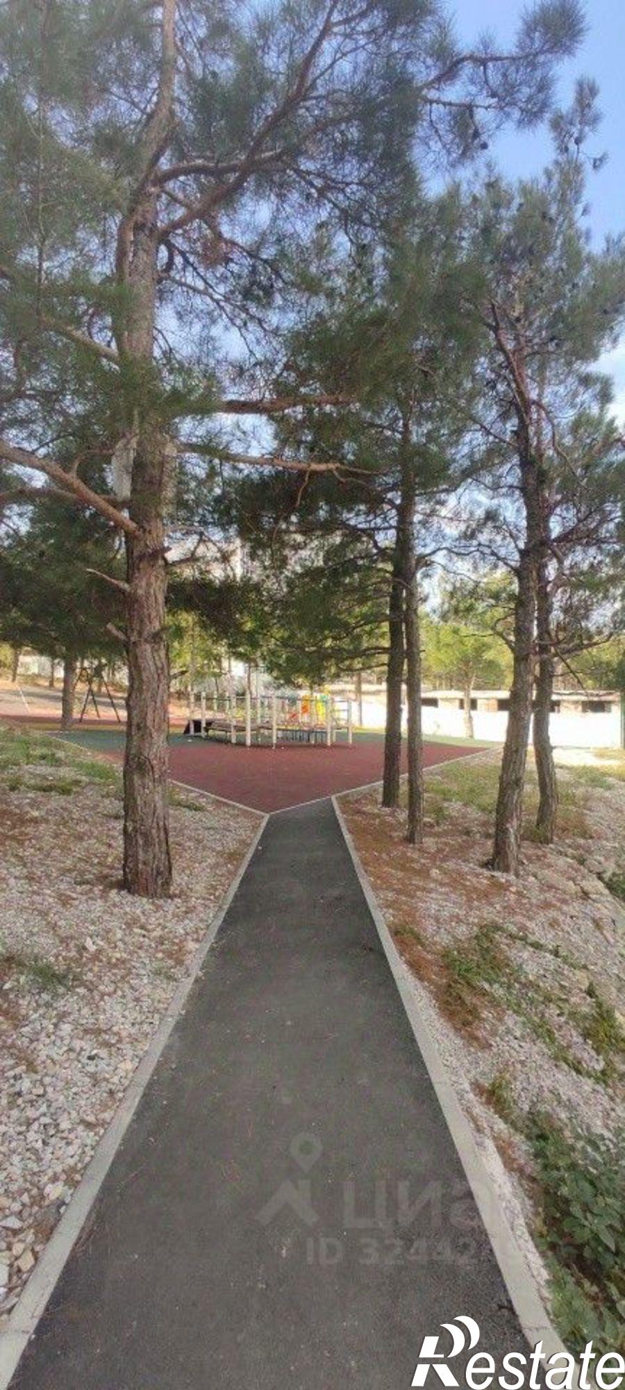 Купить квартиру за 15 000 000 рублей на ул Маршала Жукова, 1 1