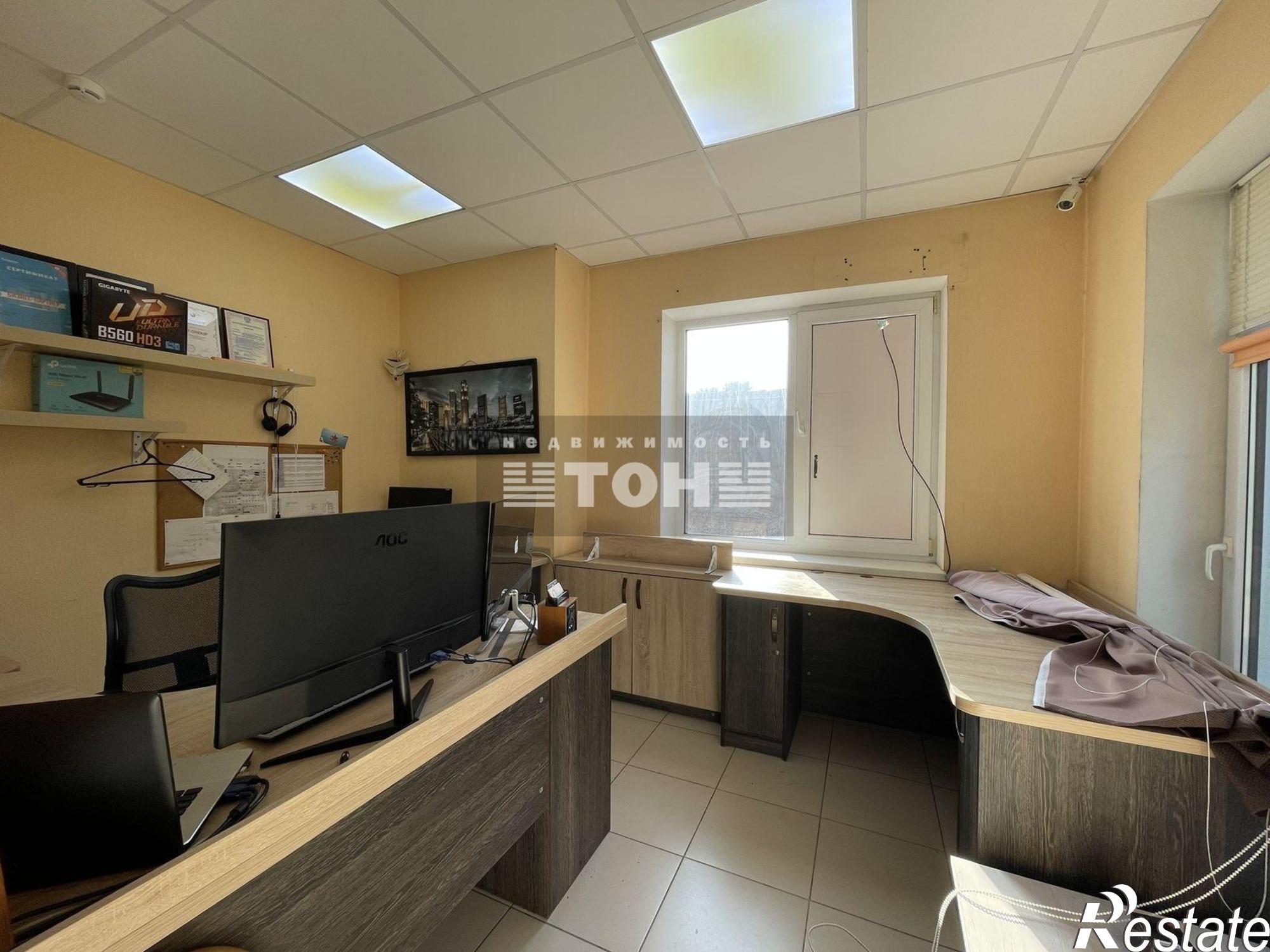 Сдать офис, помещение под офис за 40 000 рублей на ул. Керченская, 4