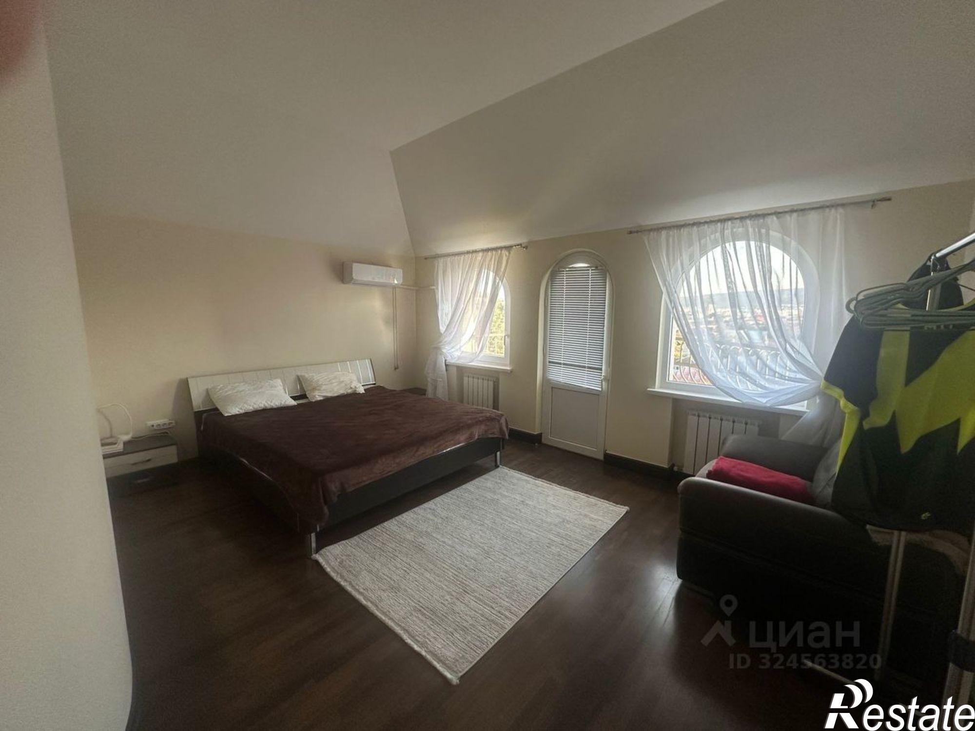 Купить квартиру за 28 000 000 рублей на Морская улица, 18А