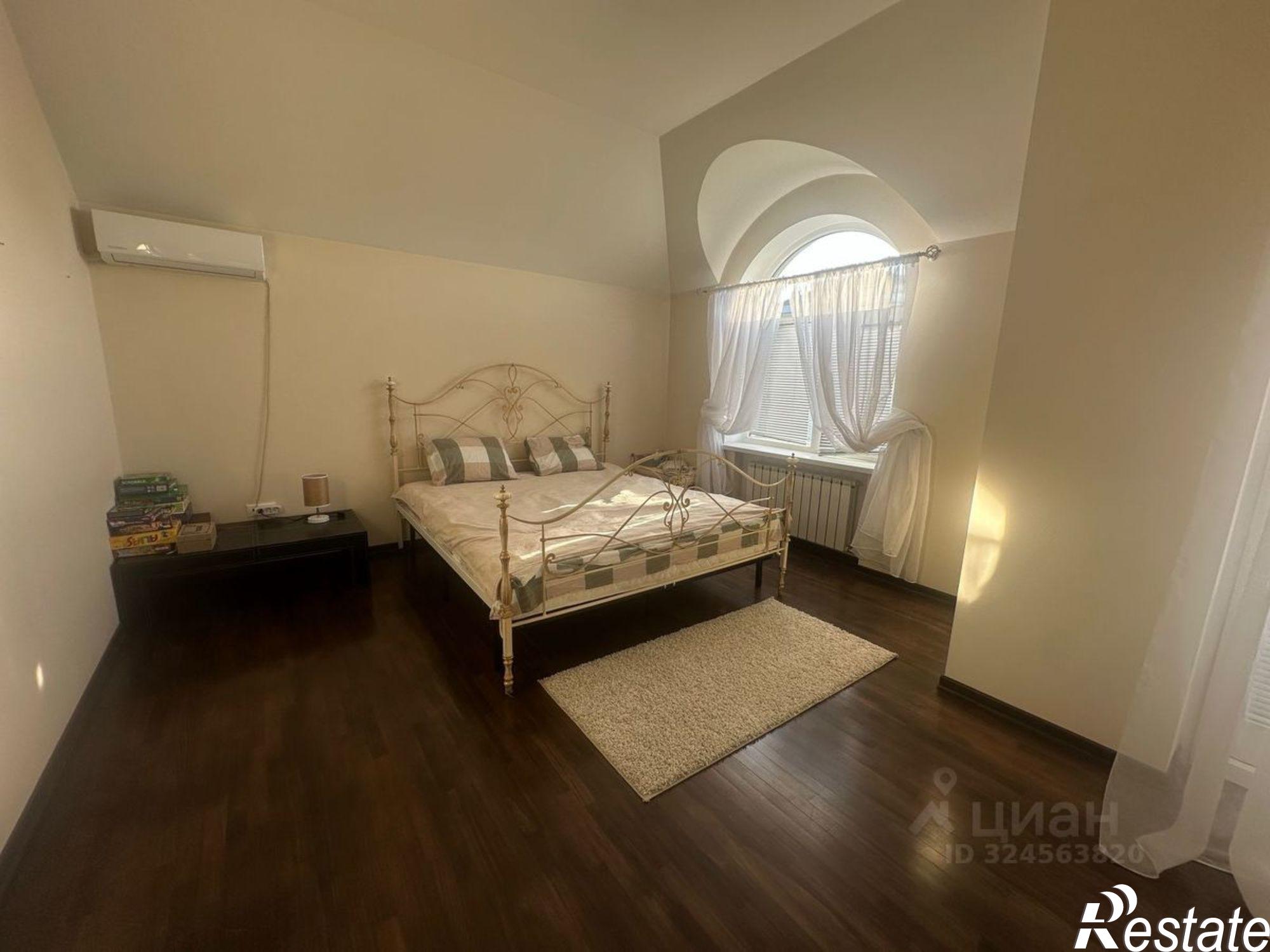 Купить квартиру за 28 000 000 рублей на Морская улица, 18А