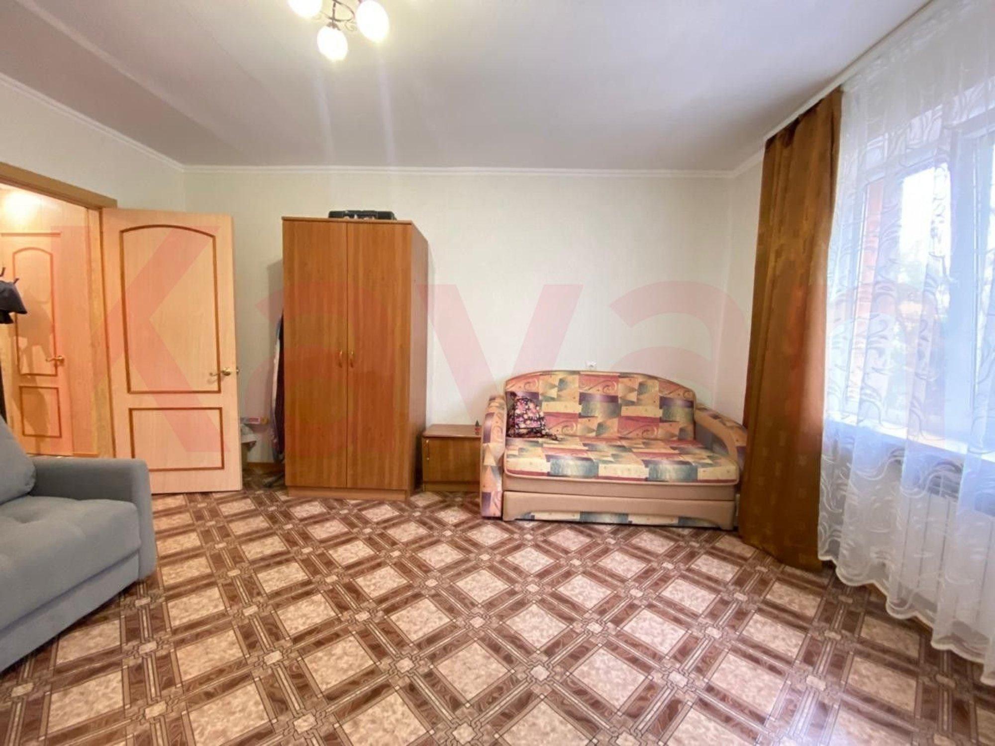 Купить квартиру за 7 100 000 рублей на Леселидзе ул.