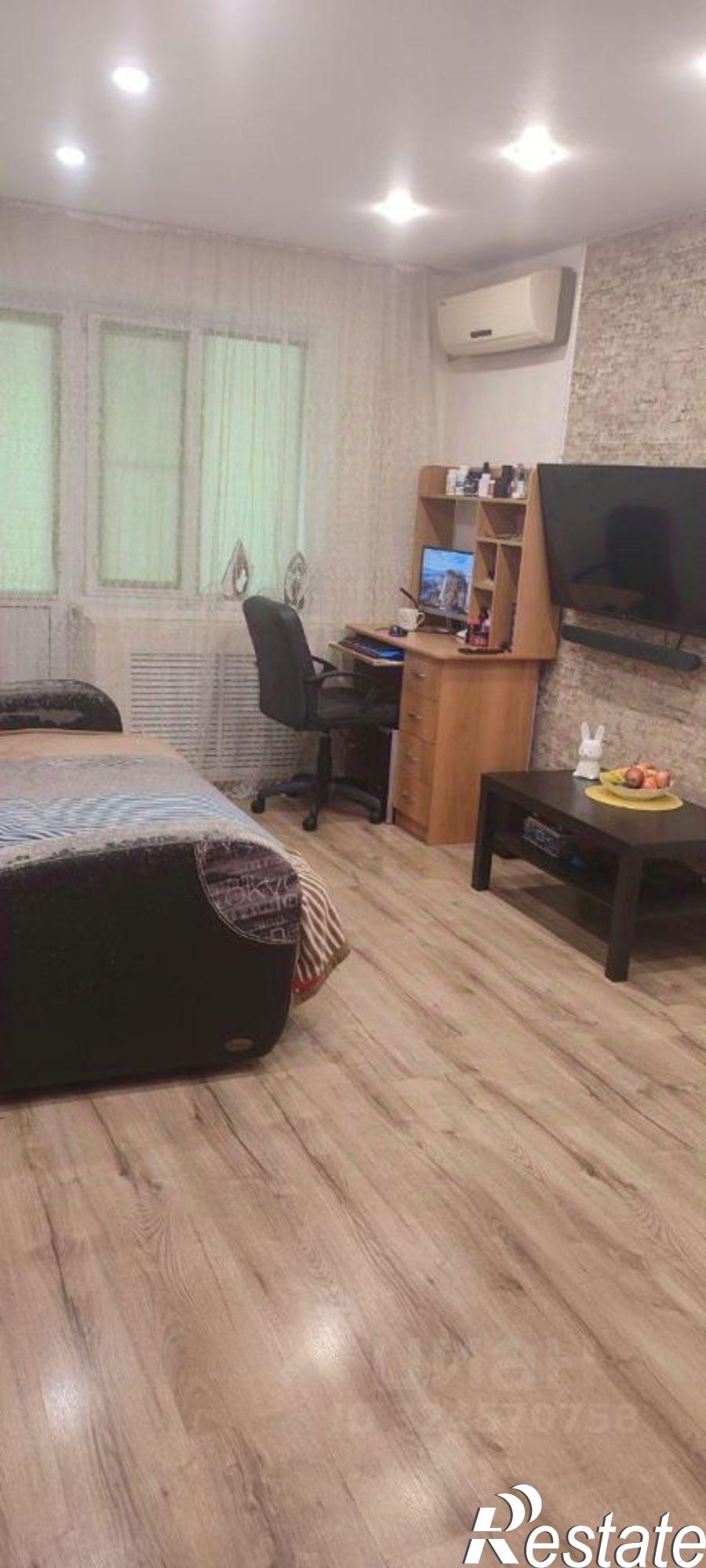 Купить квартиру за 15 000 000 рублей на улица Островского, 44