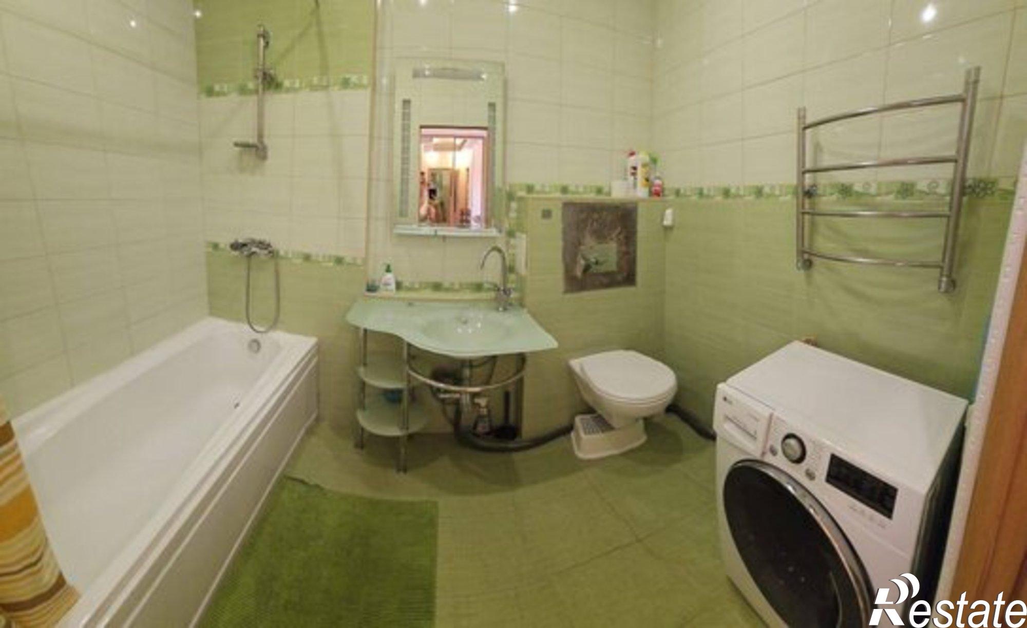 Купить квартиру за 12 500 000 рублей на улица Грибоедова, 62