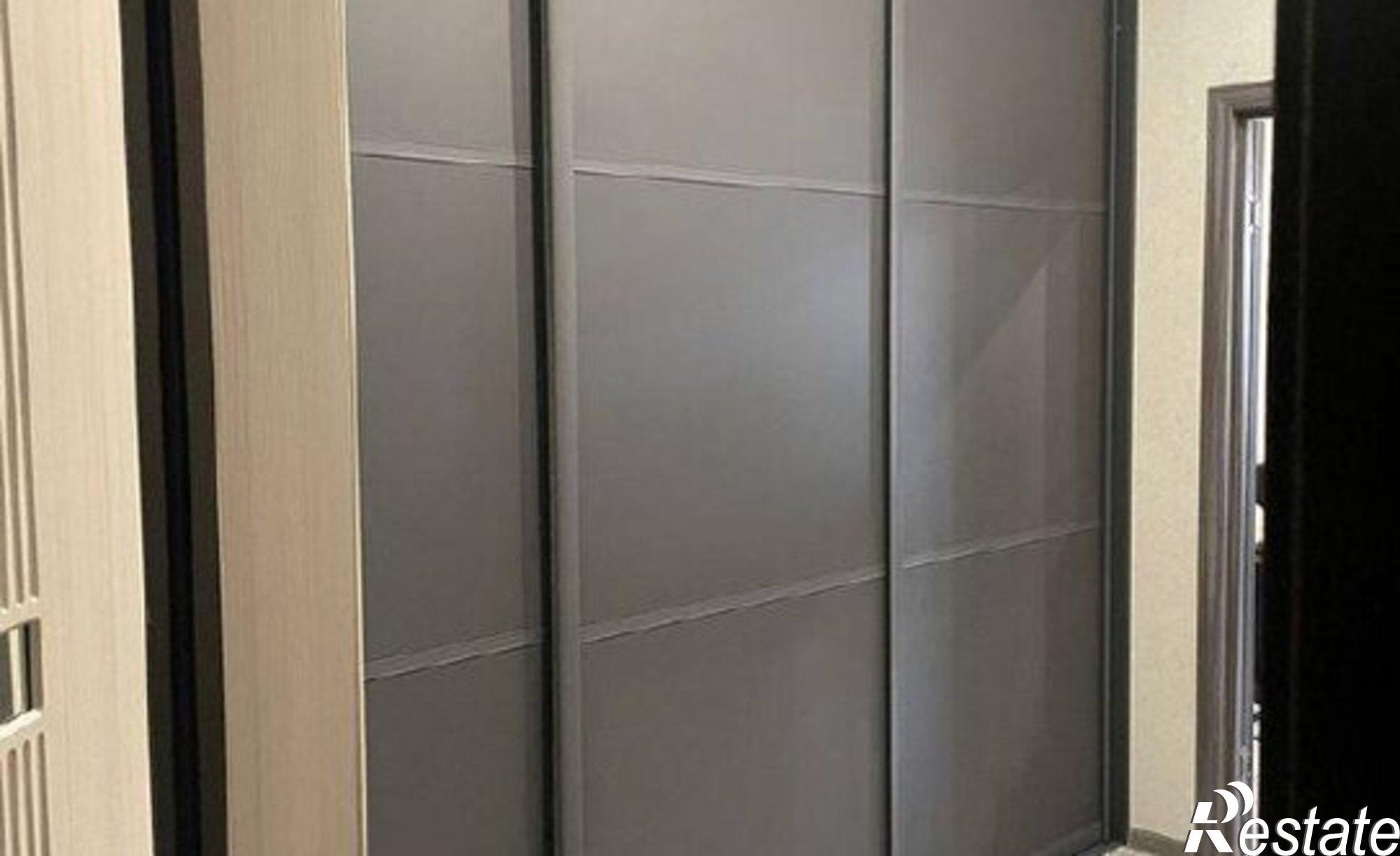 Купить квартиру за 15 000 000 рублей на ул Витебская, 12 6/1