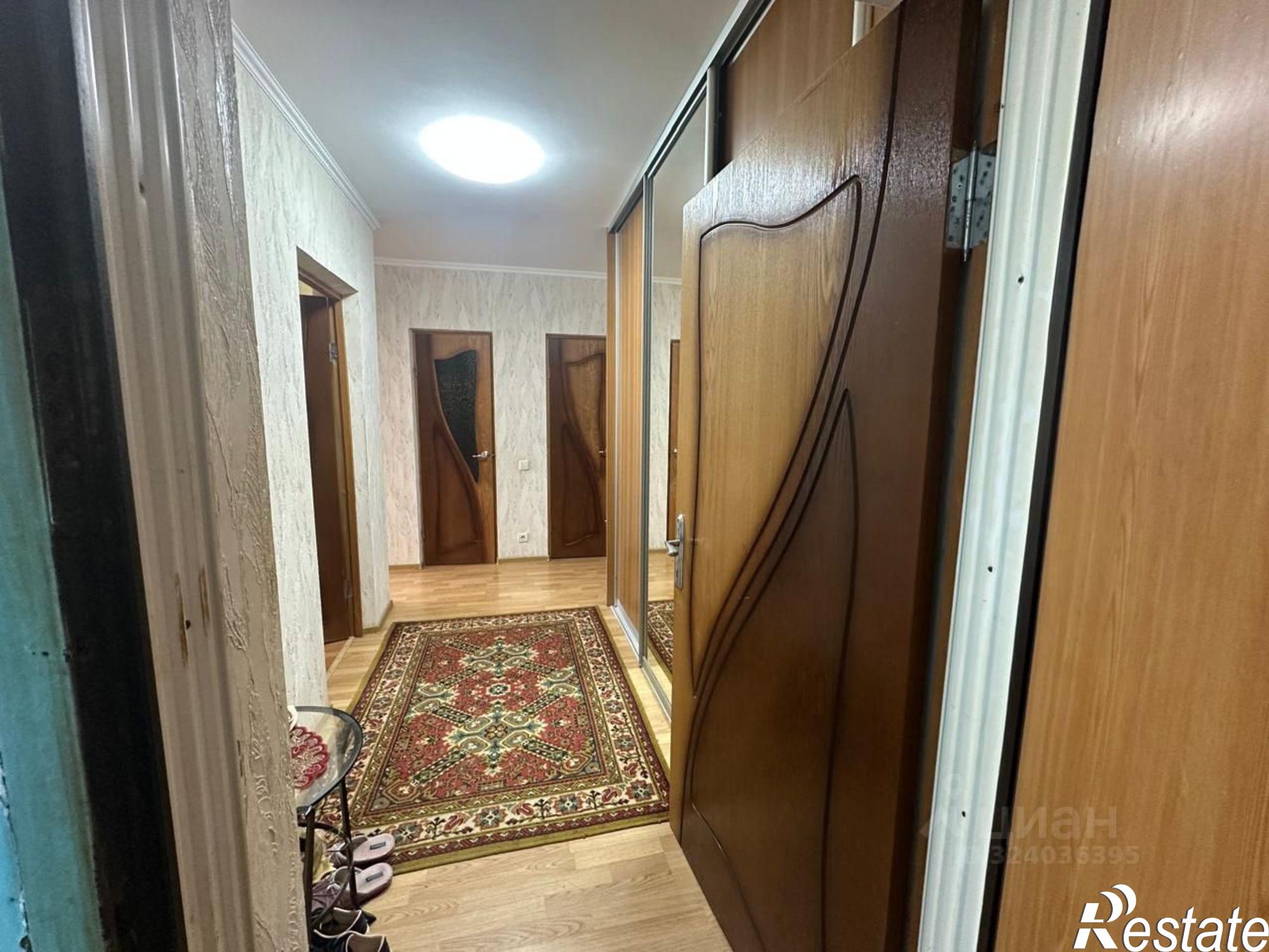 Купить квартиру за 12 000 000 рублей на Янтарная улица, 4