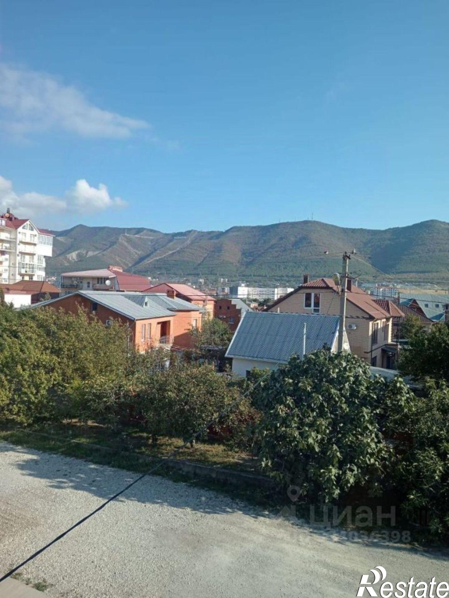 Купить квартиру за 33 000 000 рублей на Озёрная улица, 40