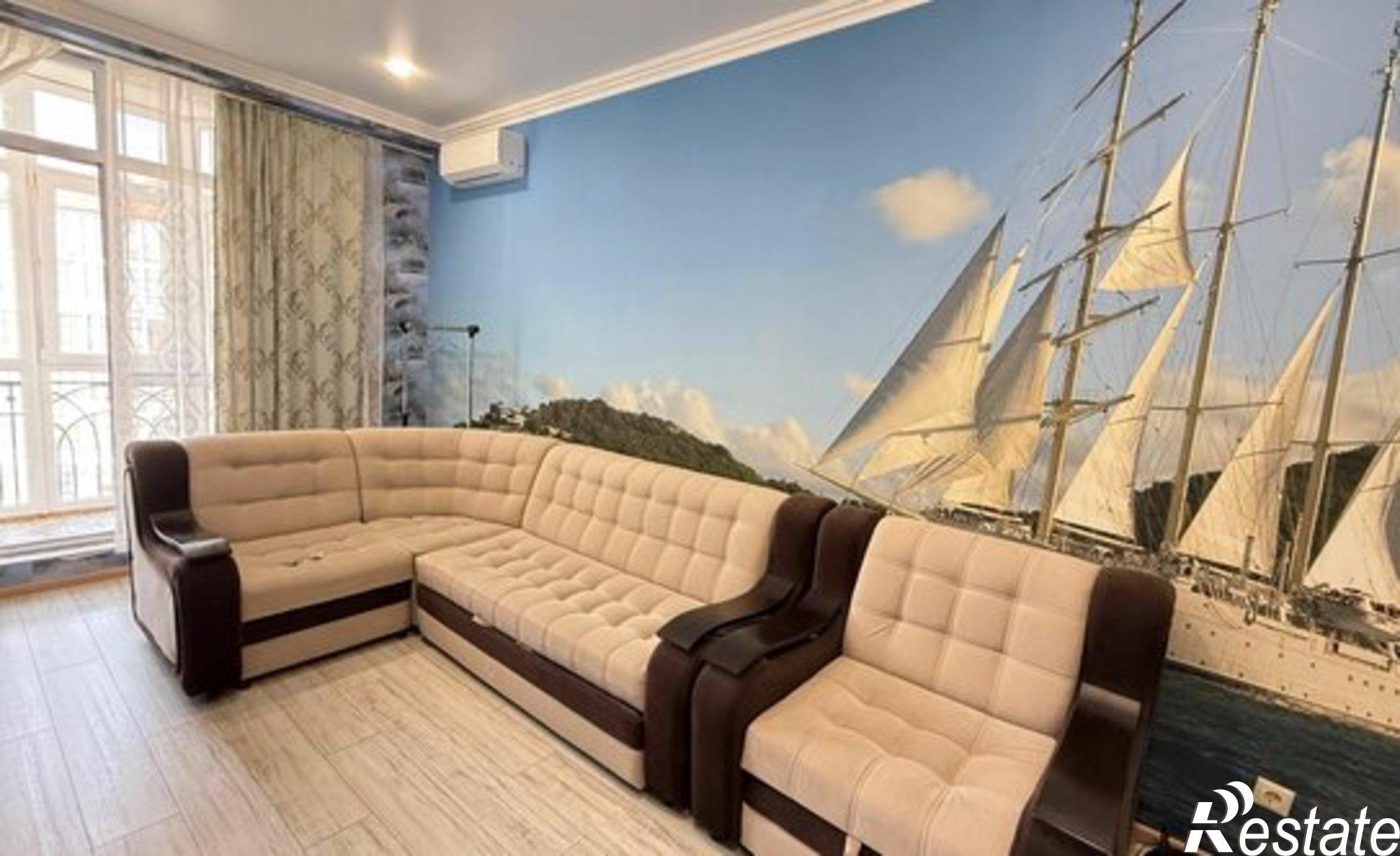 Купить квартиру за 18 000 000 рублей на Крымская улица, 22/11