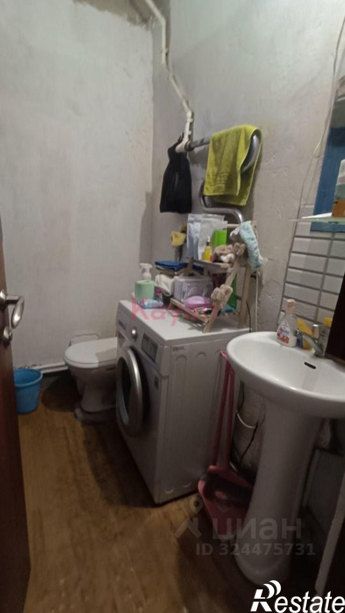 Купить гараж, место в паркинге за 3 700 000 рублей на Центральная площадь, 1