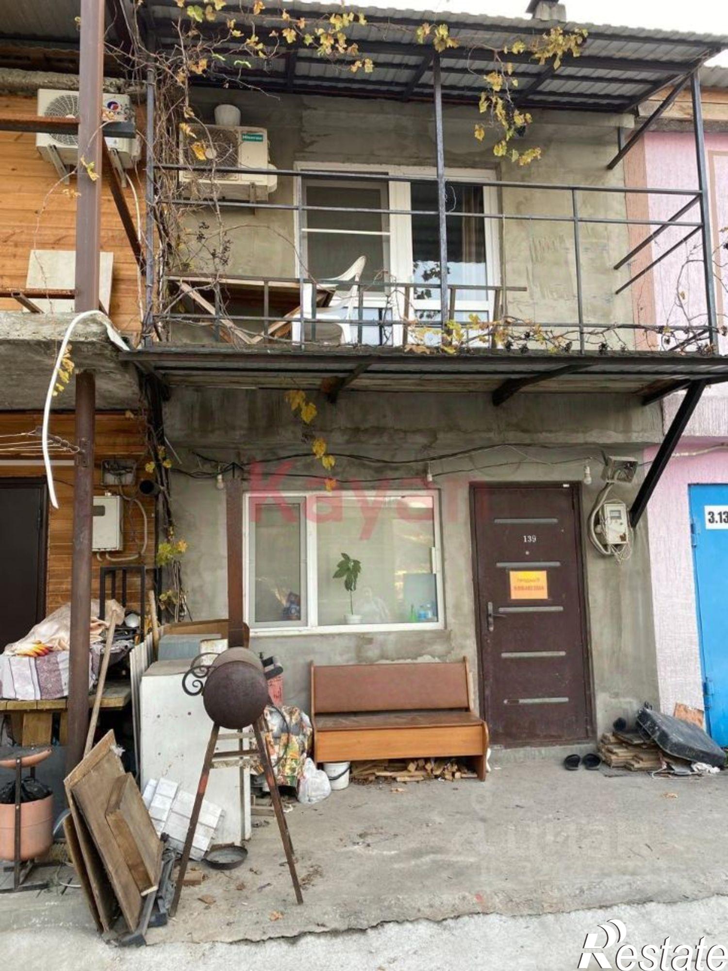 Купить гараж, место в паркинге за 3 700 000 рублей на Центральная площадь, 1