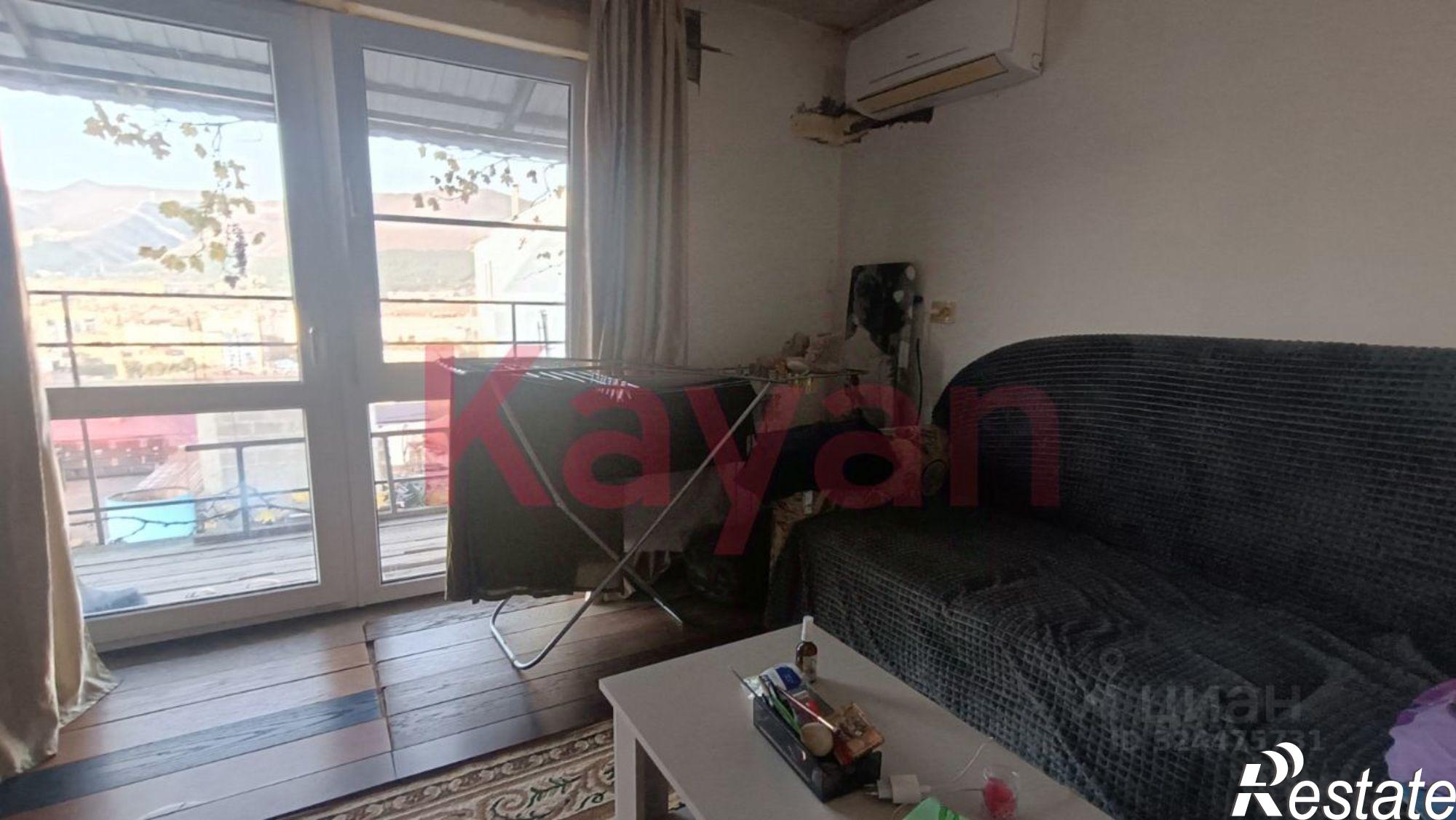 Купить гараж, место в паркинге за 3 700 000 рублей на Центральная площадь, 1