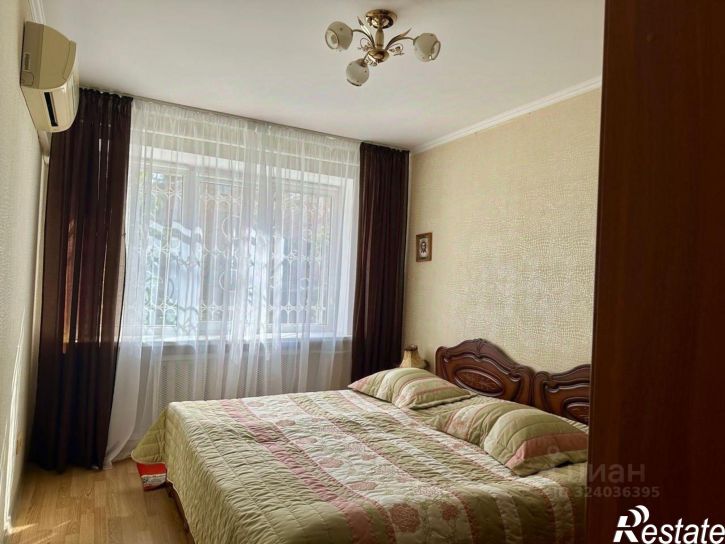 2-комн квартира Янтарная улица, 4,  д. 4