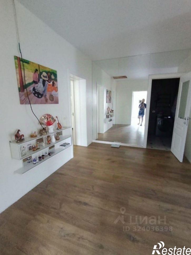 3-комн квартира Озёрная улица, 40,  д. 40