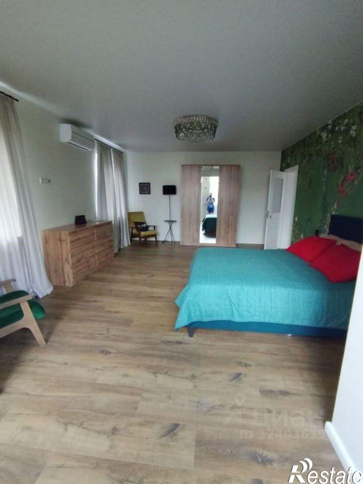 3-комн квартира Озёрная улица, 40,  д. 40