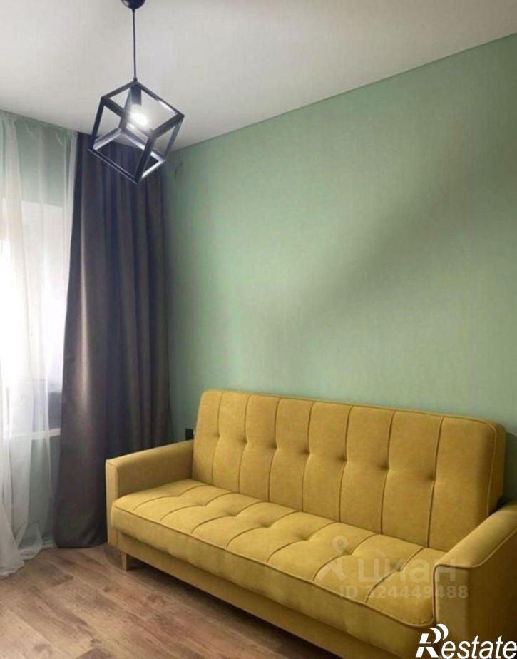 4-комн квартира улица А. Блока, 40,  д. 40