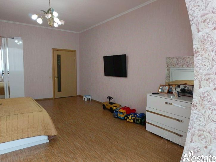 3-комн квартира ул Одесская, 20,  д. 20