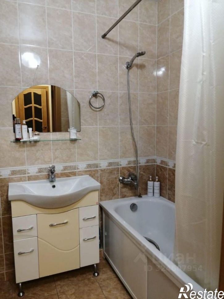 2-комн квартира улица Свердлова, 16,  д. 16