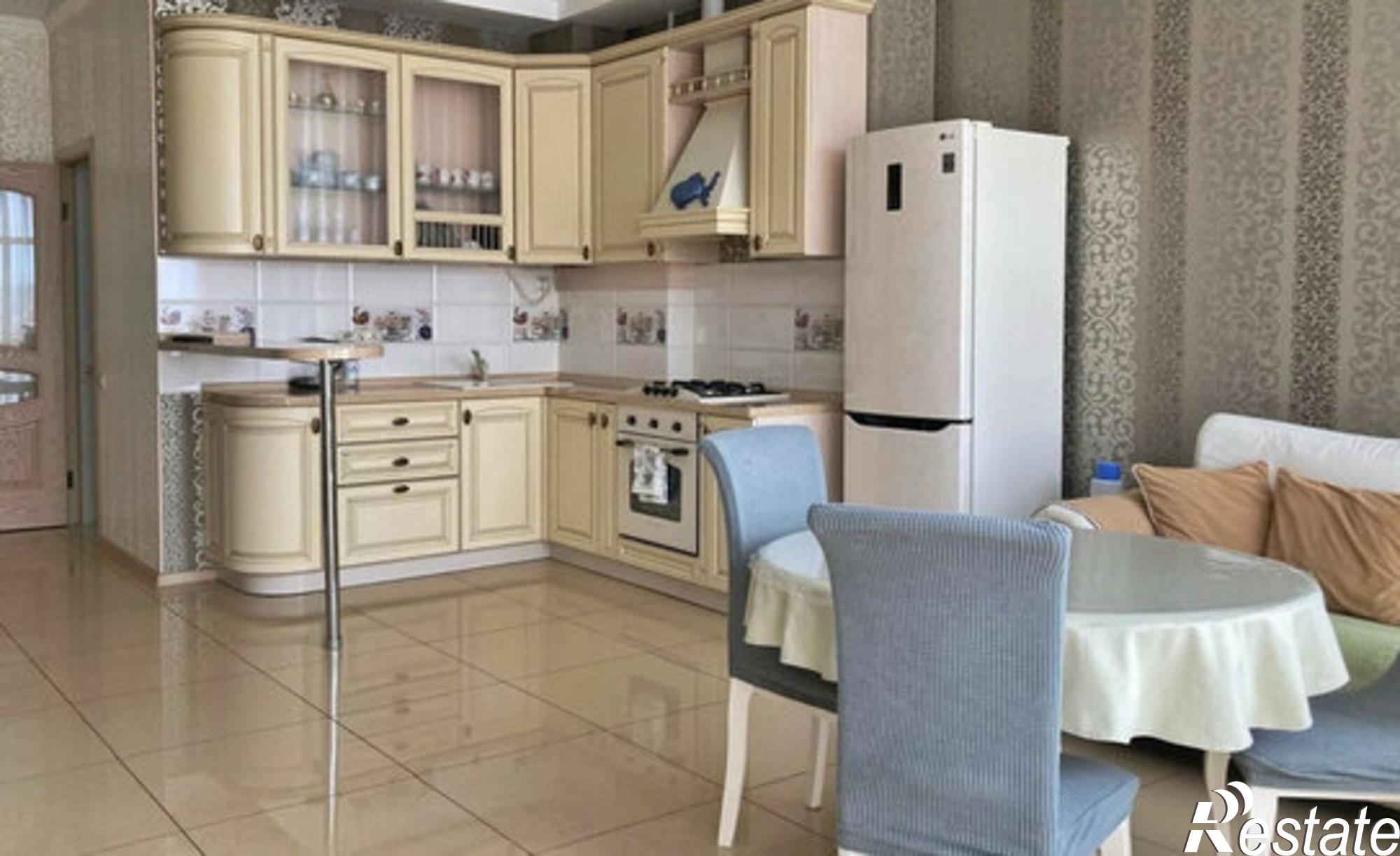 Купить квартиру за 13 990 000 рублей на улица Кирова, 120