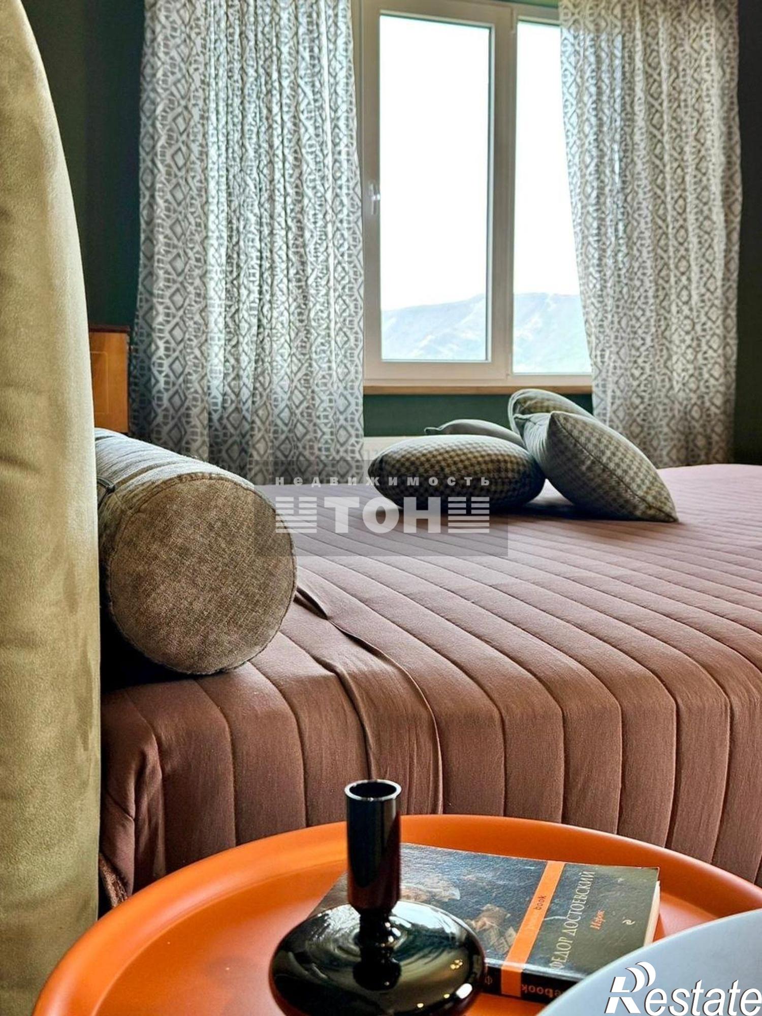 Купить квартиру за 48 000 000 рублей на ул. Гринченко, 21