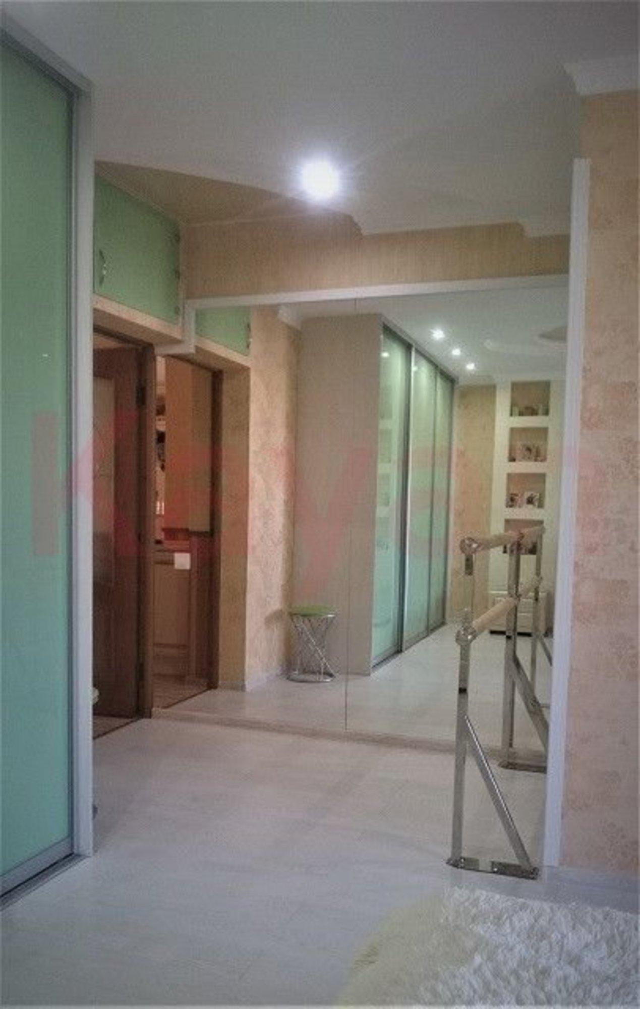 Купить квартиру за 23 000 000 рублей на Грибоедова ул.