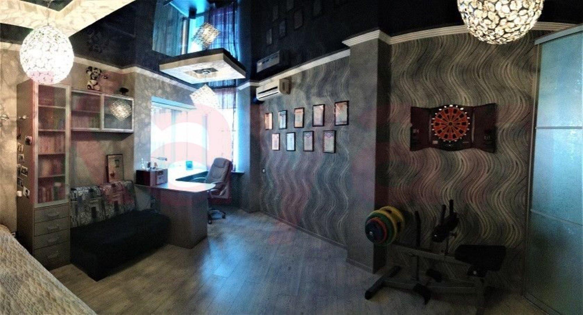 Купить квартиру за 23 000 000 рублей на Грибоедова ул.