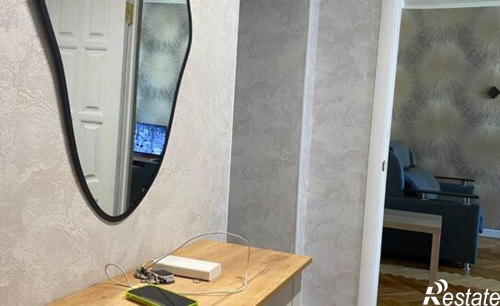 3-комн квартира ул Орджоникидзе, 5Б,  д. 5Б