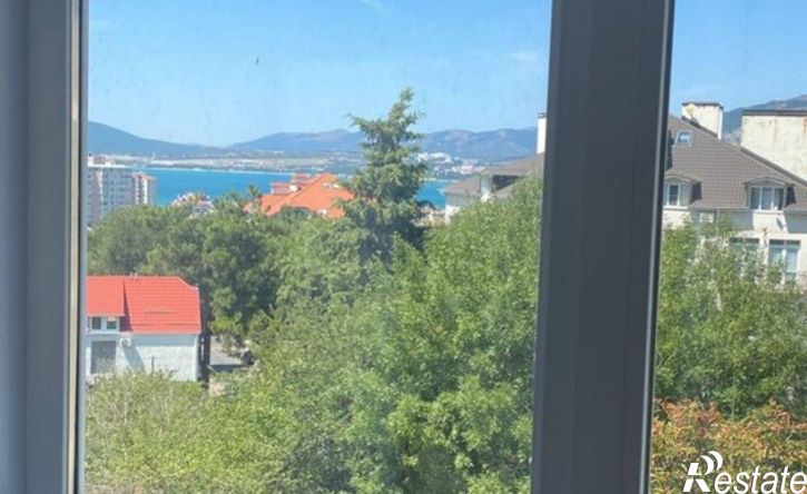 3-комн квартира ул Орджоникидзе, 5Б,  д. 5Б