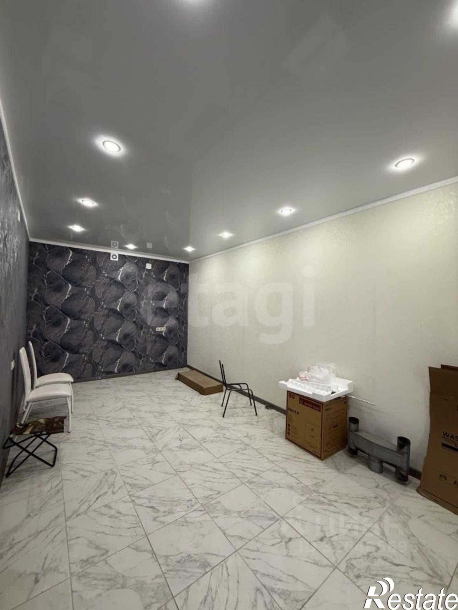 Купить гараж, место в паркинге за 2 965 140 рублей