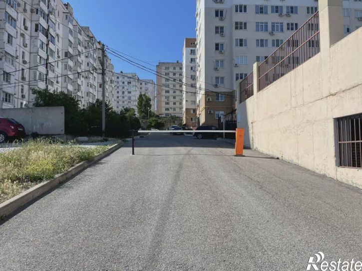 Гараж/парковка улица Маршала Жукова