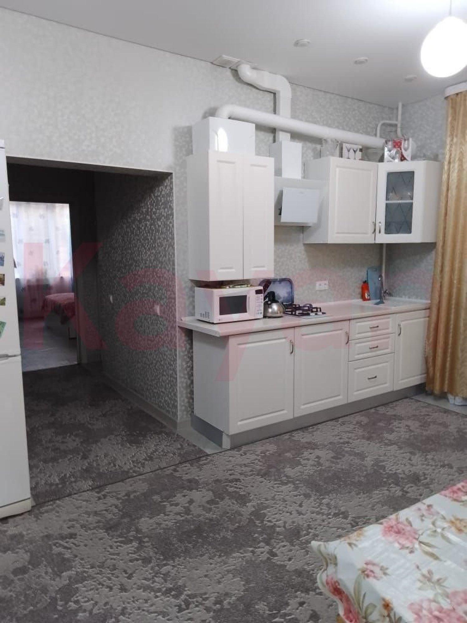 Купить квартиру за 12 500 000 рублей на Кустодиева ул.