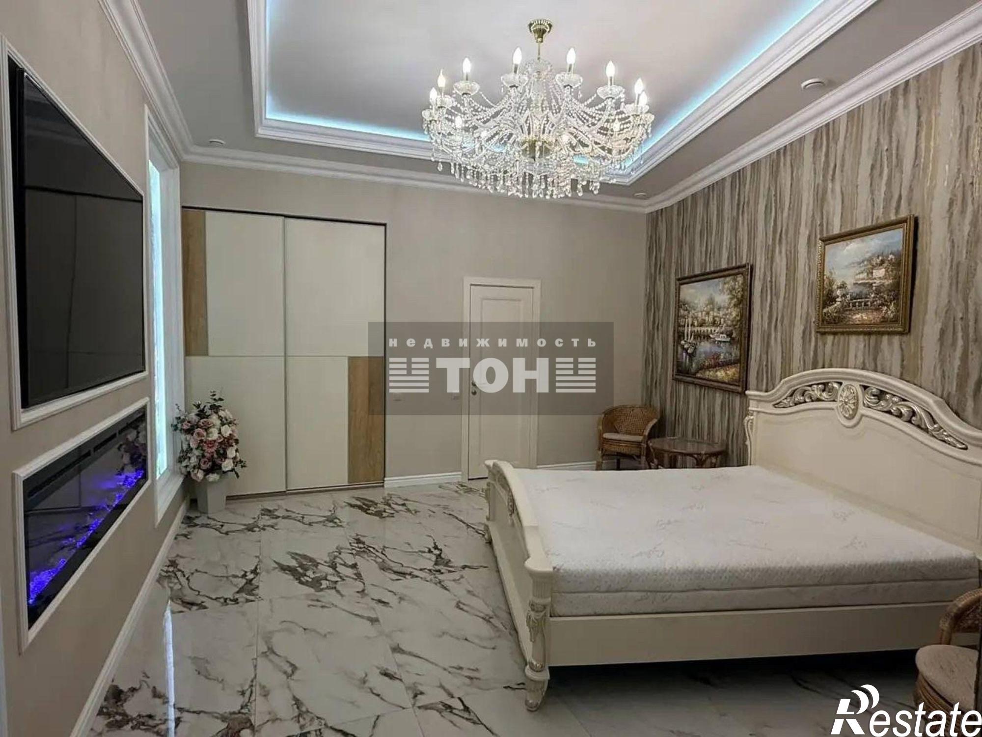 Купить квартиру за 55 000 000 рублей на ул. Крымская, д.3, корп.2