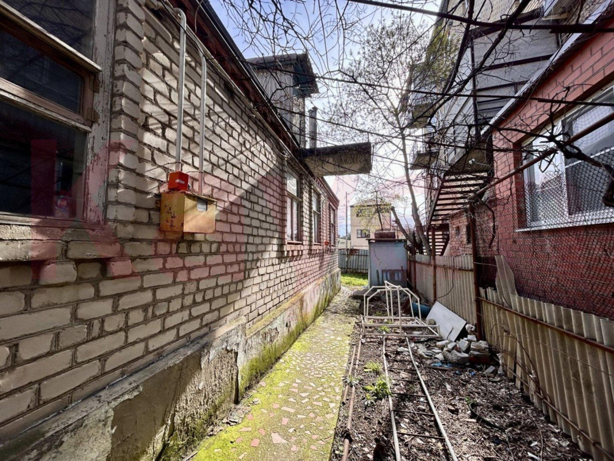 Купить дачу, дом, коттедж за 11 250 000 рублей на Халтурина ул.