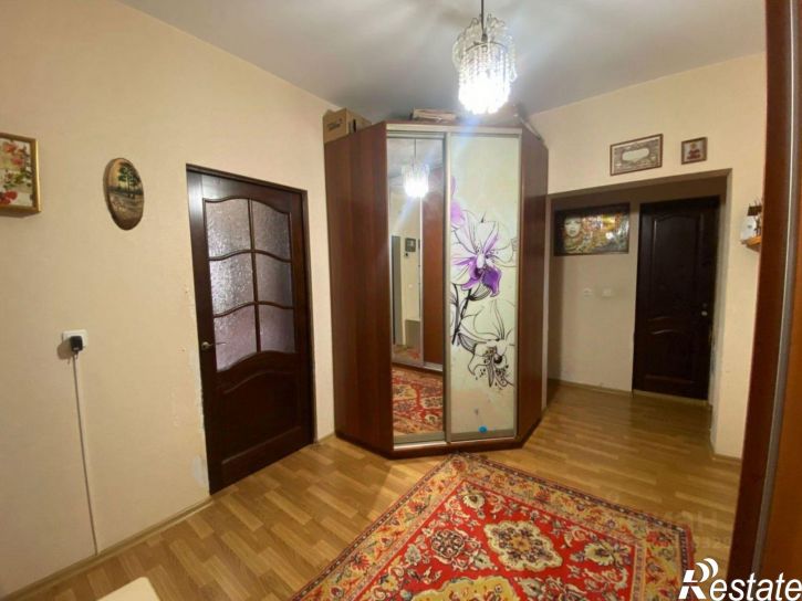 4-комн квартира улица Жуковского, 18,  д. 18