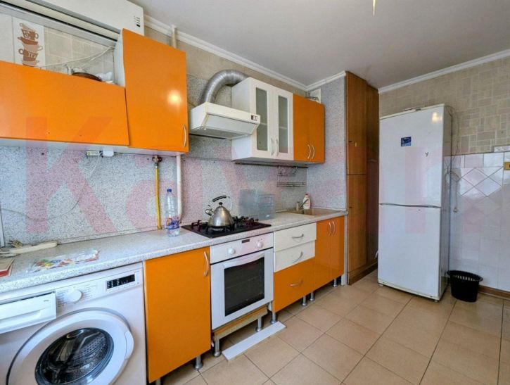 2-комн квартира микрорайон Парус ул.