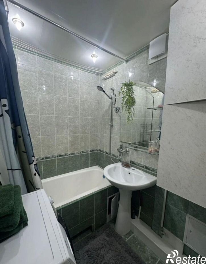 2-комн квартира улица Гринченко, 38,  д. 38