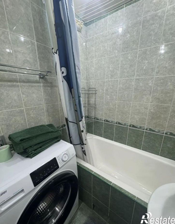 2-комн квартира улица Гринченко, 38,  д. 38