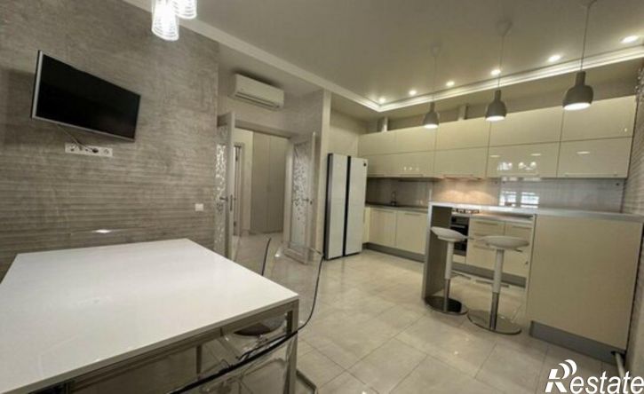 4-комн квартира Геленджикский проспект, 34,  д. 34