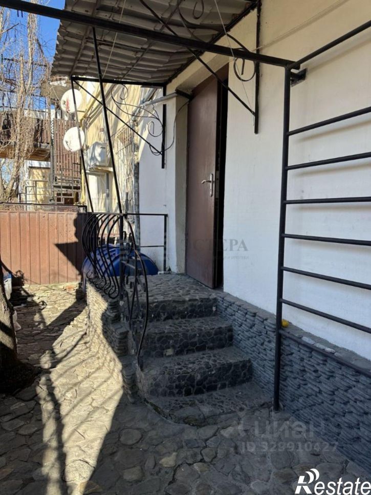 2-комн квартира Красная улица, 28,  д. 28