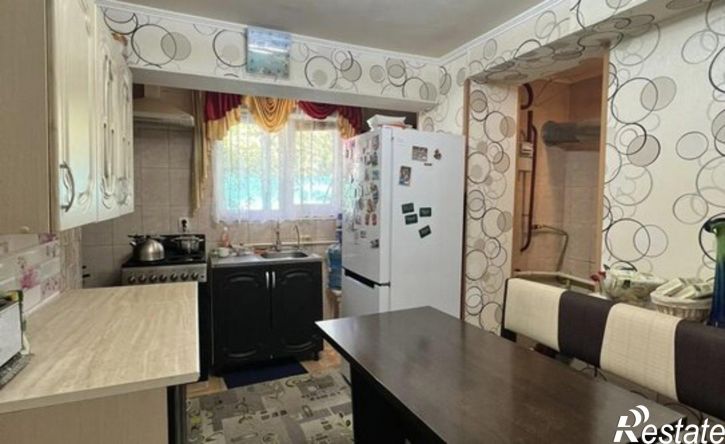 4-комн квартира ул Розы Люксембург, 52,  д. 52