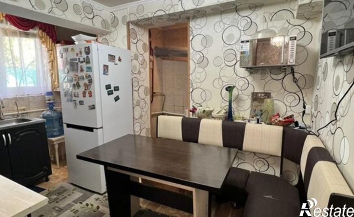 4-комн квартира ул Розы Люксембург, 52,  д. 52