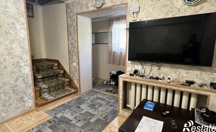 4-комн квартира ул Розы Люксембург, 52,  д. 52
