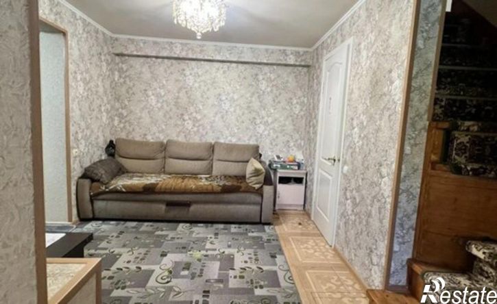 4-комн квартира ул Розы Люксембург, 52,  д. 52