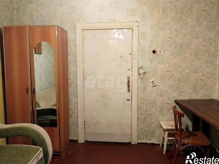 Комната Садовая улица, 42,  д. 42