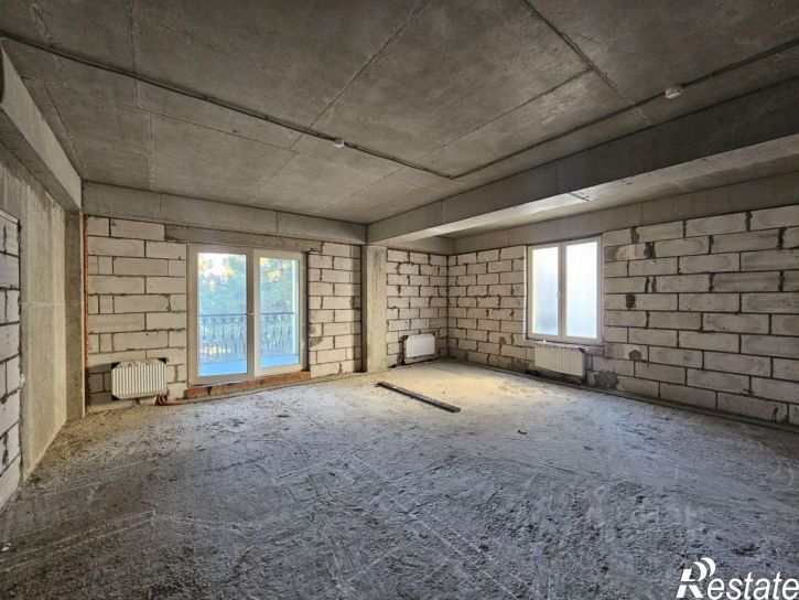 2-комн квартира Революционная улица, 47к1,  д. 47к1