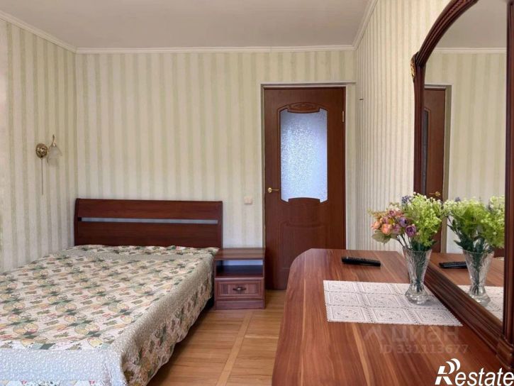 3-комн квартира улица Нахимова, 14,  д. 14
