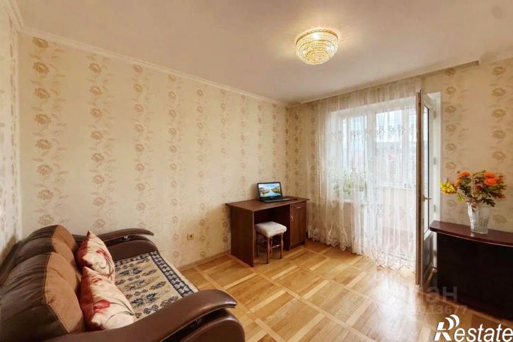 3-комн квартира улица Нахимова, 14,  д. 14