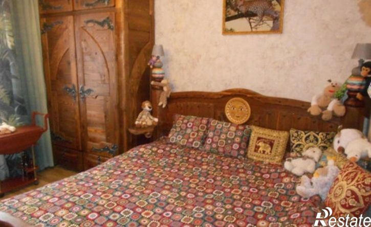 2-комн квартира ул Олега Кошевого, 32,  д. 32