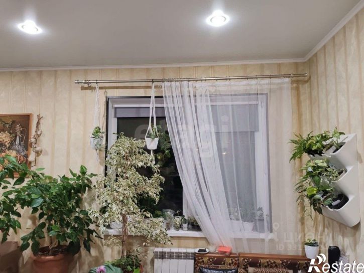 2-комн квартира Янтарная улица, 13,  д. 13