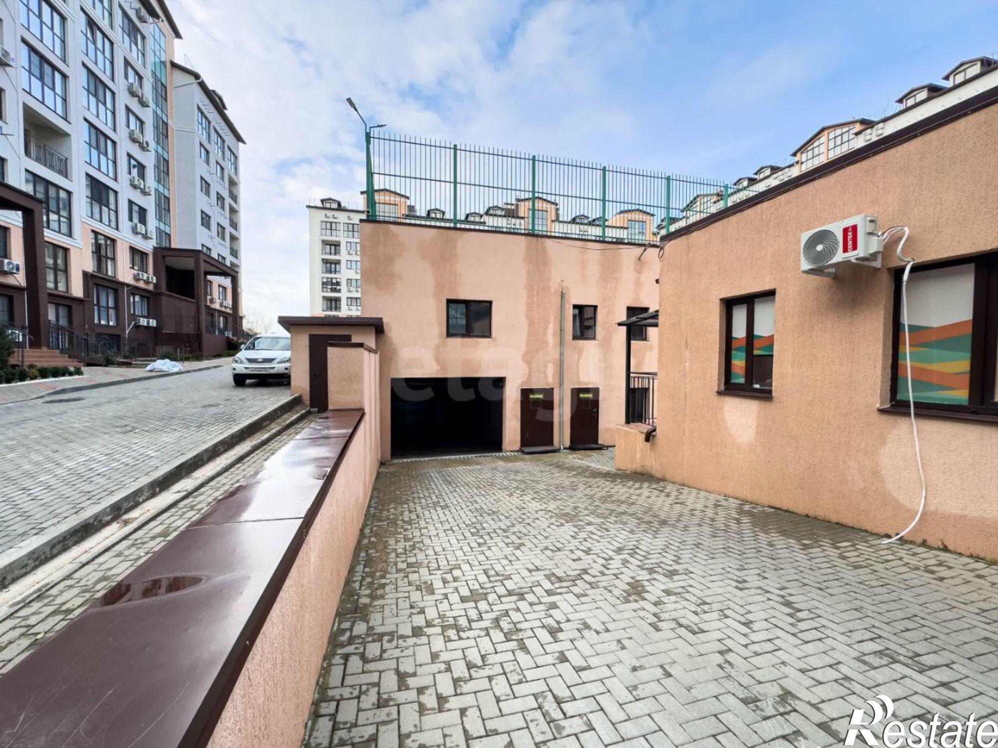 Купить гараж, место в паркинге за 1 623 600 рублей на Больничный пер, 4
