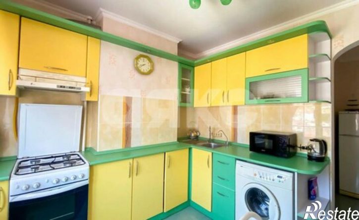 3-комн квартира улица Островского, 79А,  д. 79А